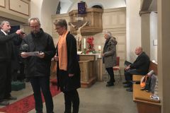 Advent19-33